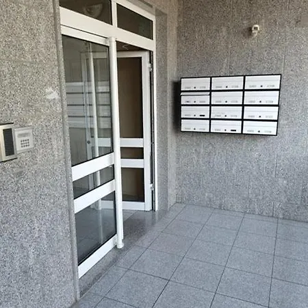 Apartamento Na Rua Jose Reboredo